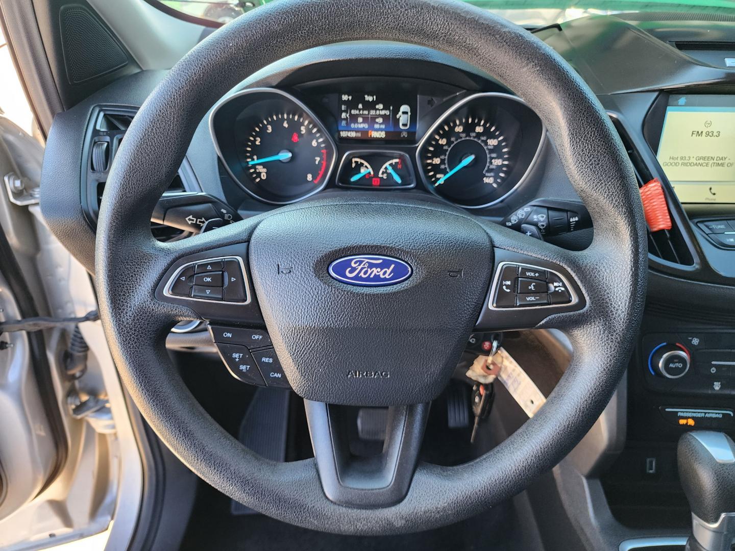 2017 SILVER Ford Escape SE (1FMCU0GD3HU) with an 1.5L L4 DOHC 16V engine, 6A transmission, located at 2660 S.Garland Avenue, Garland, TX, 75041, (469) 298-3118, 32.885551, -96.655602 - Welcome to DallasAutos4Less, one of the Premier BUY HERE PAY HERE Dealers in the North Dallas Area. We specialize in financing to people with NO CREDIT or BAD CREDIT. We need proof of income, proof of residence, and a ID. Come buy your new car from us today!! This is a Super Clean 2017 FORD ESCAP - Photo#10